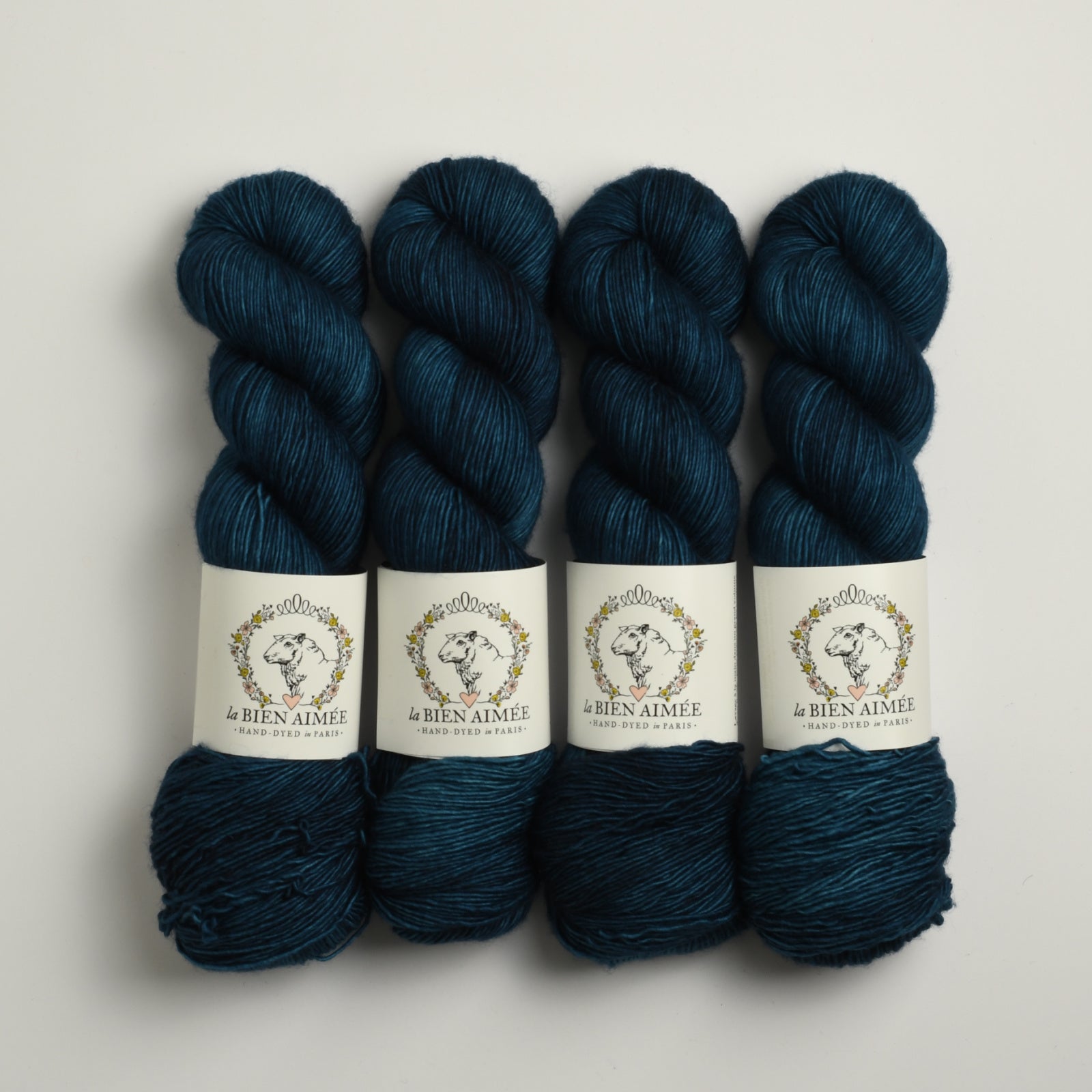 Merino Singles – La Bien Aimee