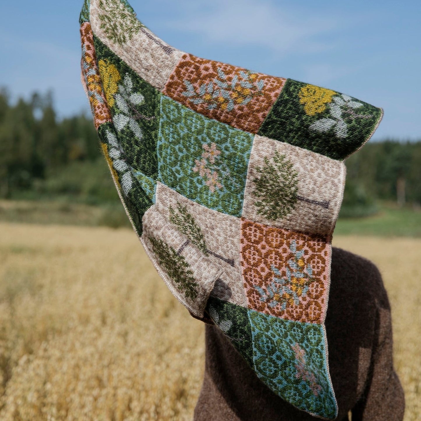 Cultivate: Knitting the Beauty of Nature by Dee Hardwicke & Jonna Helin